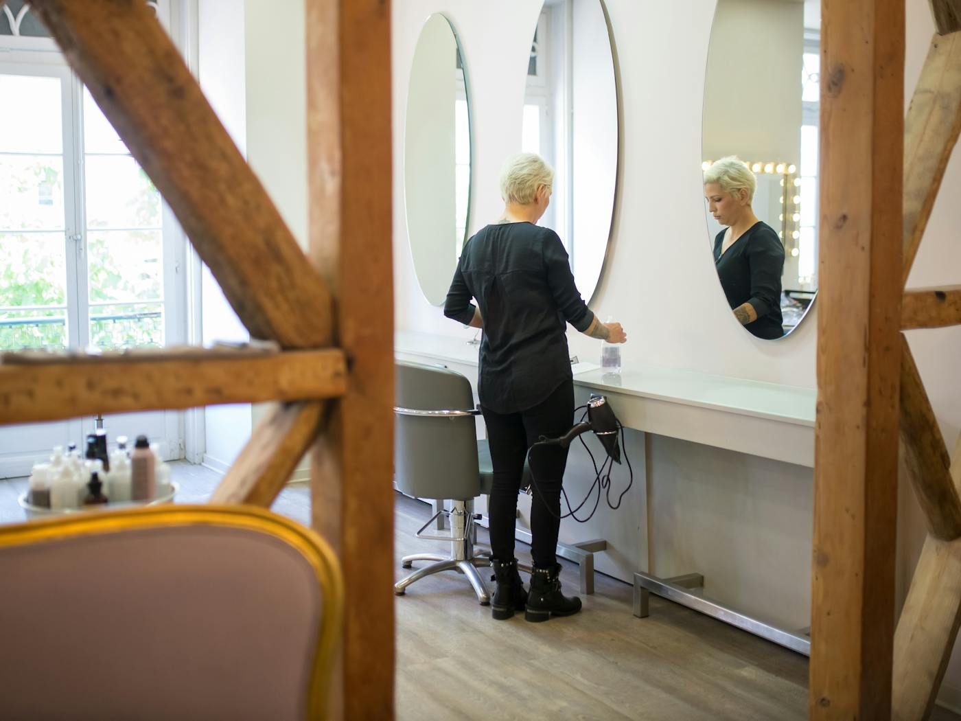 Premium salon stations Jagamara | Sha lov Unisex Beauty Parlor Bhubaneswar Khandagiri